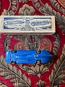 Britains Pre War Lead c1935 Boxed No.1400 BLUEBIRD LAND SPEED RECORD CAR