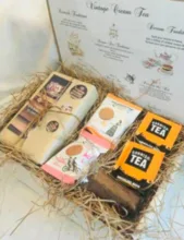 Load image into Gallery viewer, Mystery Romance Book Hamper Gift. Bookish and tea gifts.