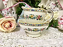 Load image into Gallery viewer, E B Foley, Ming Rose pattern, Creamer and Sugar Bowl c.1950s